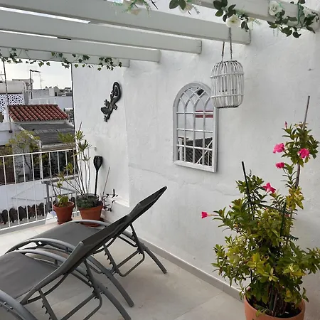 Fabulous 2 Bed-townhouse With Large Rooftop! Apartman *